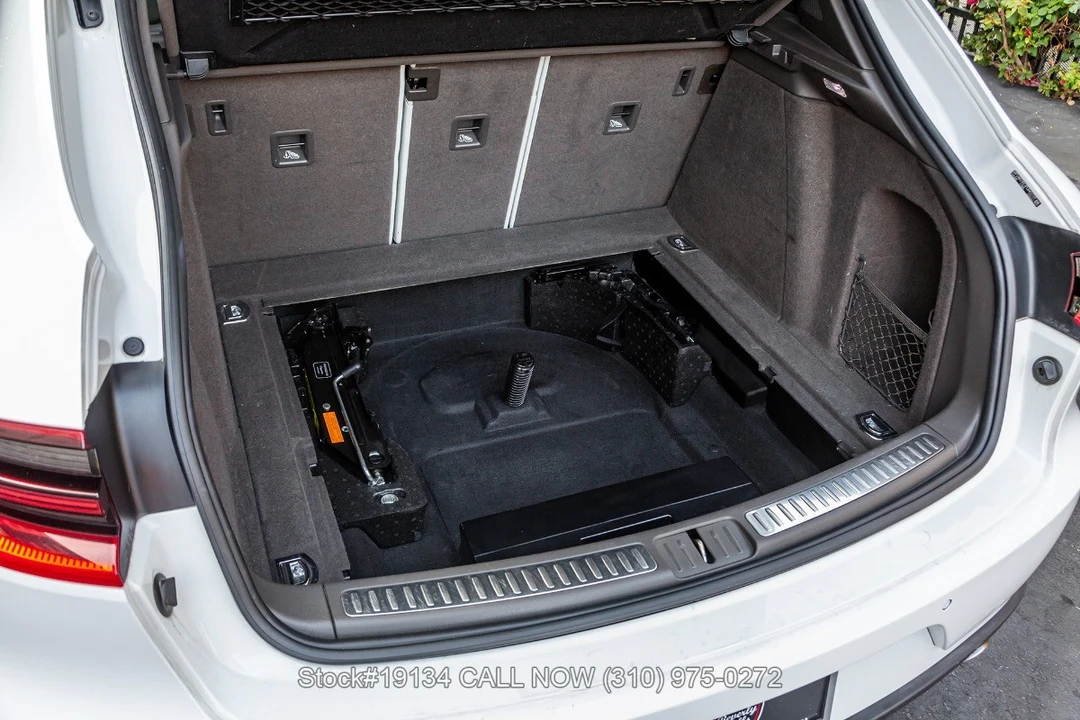 2015 Porsche Macan - Image 31 of 31