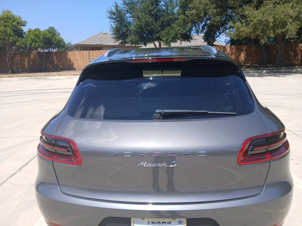 2015 Porsche Macan S - Image 10 of 11