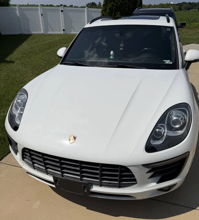 2015 Porsche Macan S - Image 12 of 13