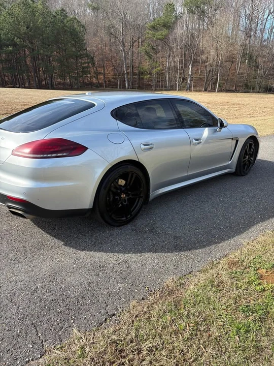 2015 Porsche 970 Panamera - Image 6 of 10