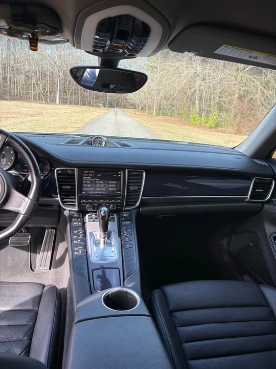 2015 Porsche 970 Panamera - Image 10 of 10