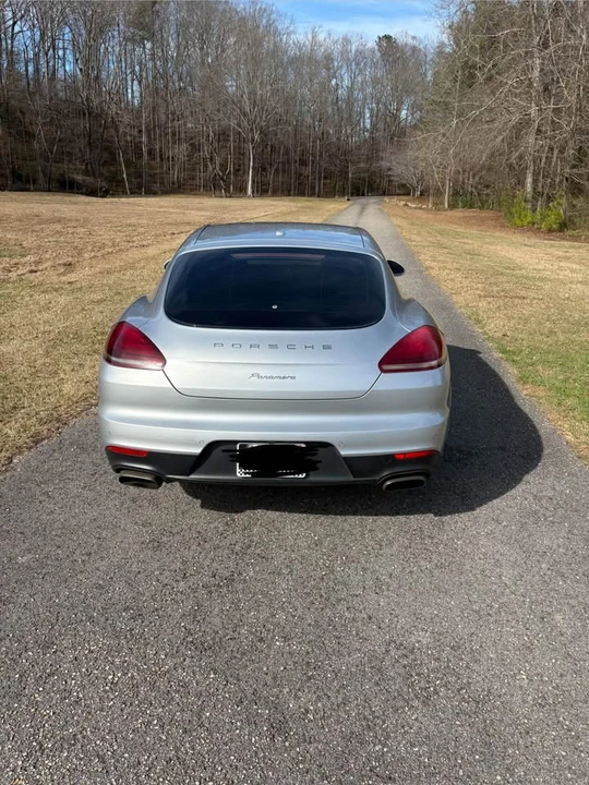 2015 Porsche 970 Panamera - Image 5 of 10