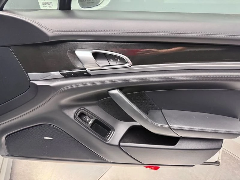 2015 Porsche 970 Panamera - Image 16 of 18