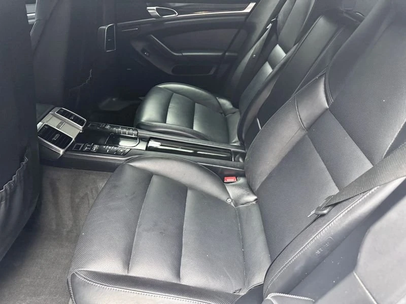 2015 Porsche 970 Panamera - Image 13 of 18