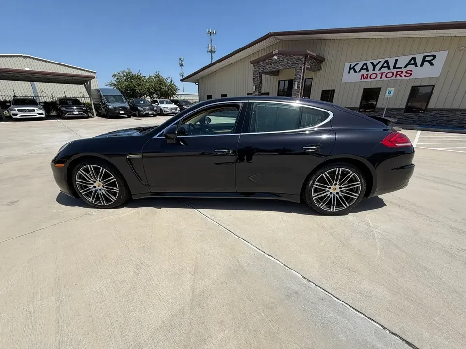 2015 Porsche 970 Panamera - Image 2 of 15