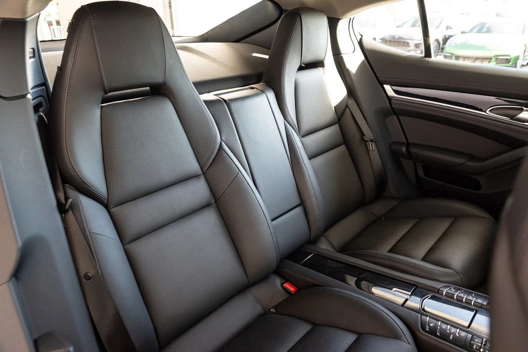 2015 Porsche 970 Panamera - Image 11 of 14