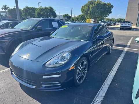 2015 Porsche Panamera 10 Years Edition Sedan 4D