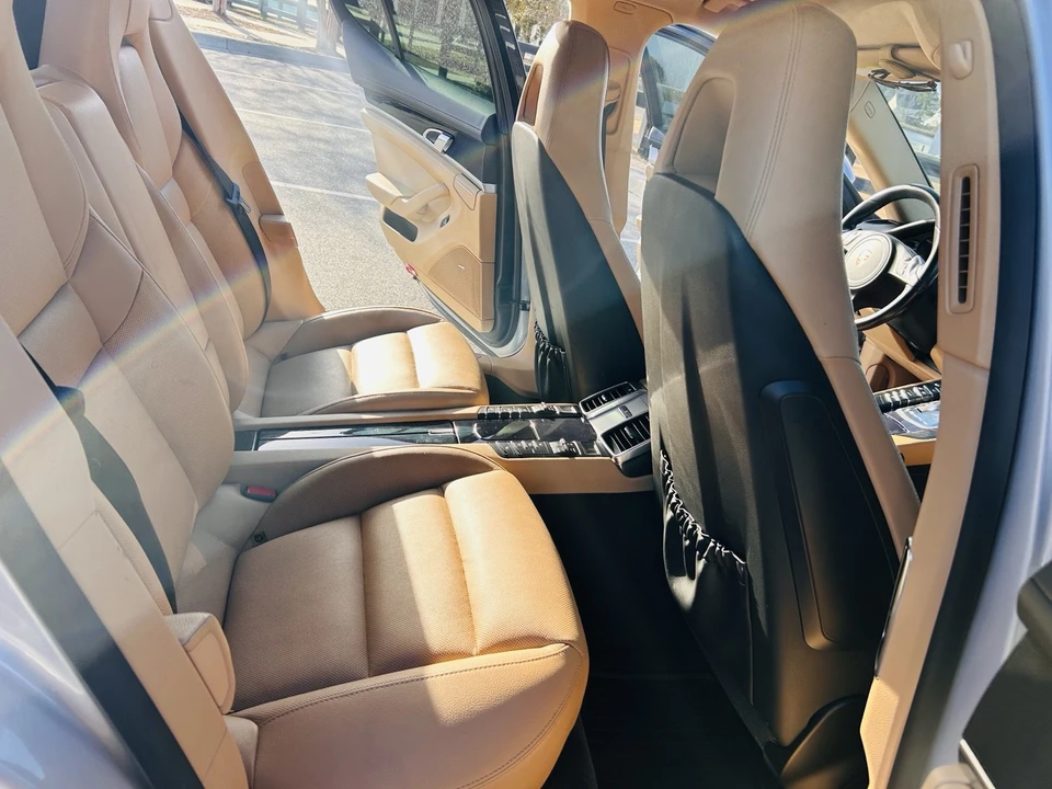 2015 Porsche 970 Panamera - Image 17 of 21