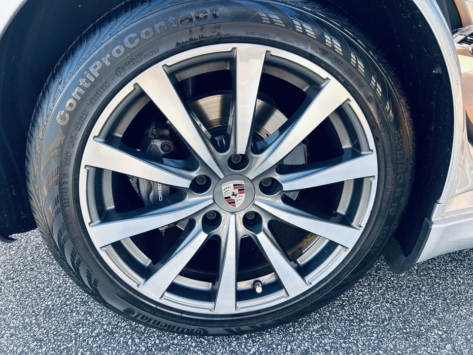 2015 Porsche 970 Panamera - Image 8 of 21