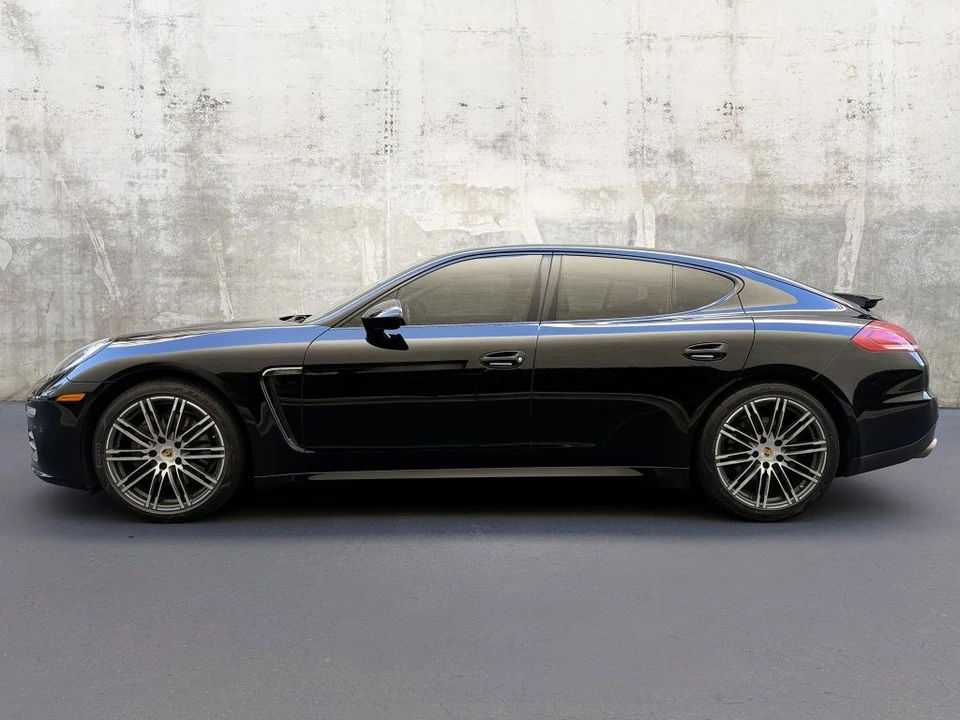 2015 Porsche 970 Panamera - Image 4 of 21