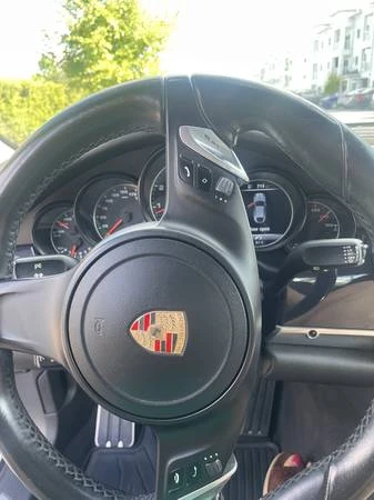 2015 Porsche 970 Panamera - Image 9 of 21