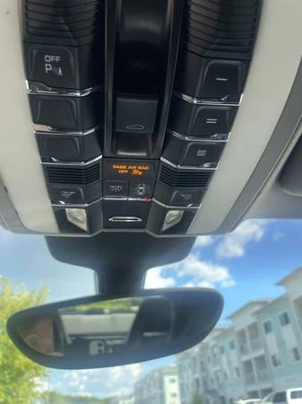 2015 Porsche 970 Panamera - Image 19 of 21