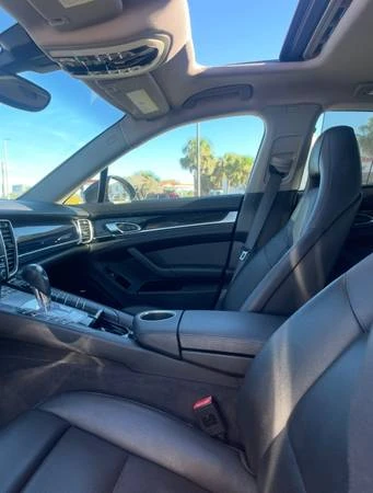 2015 Porsche 970 Panamera - Image 20 of 21