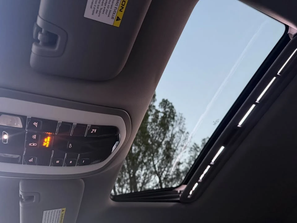 2015 Porsche 970 Panamera - Image 18 of 18