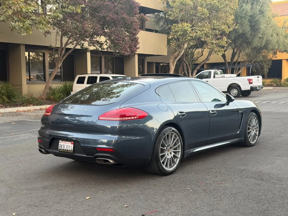2015 Porsche 970 Panamera - Image 5 of 18
