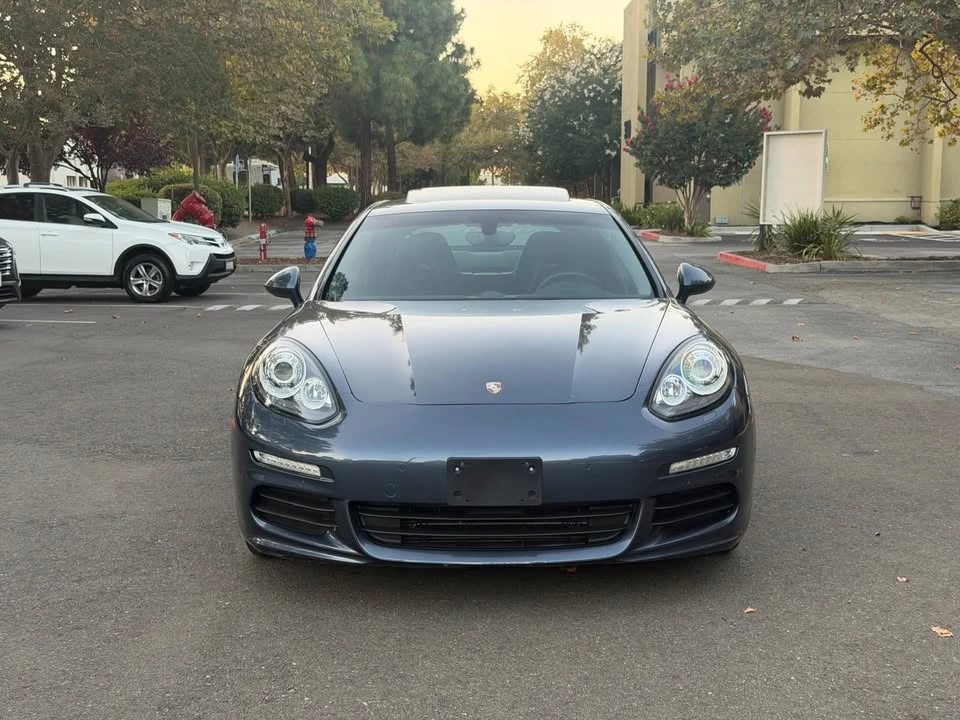 2015 Porsche 970 Panamera - Image 2 of 18