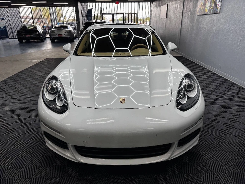 2015 Porsche 970 Panamera - Image 5 of 12