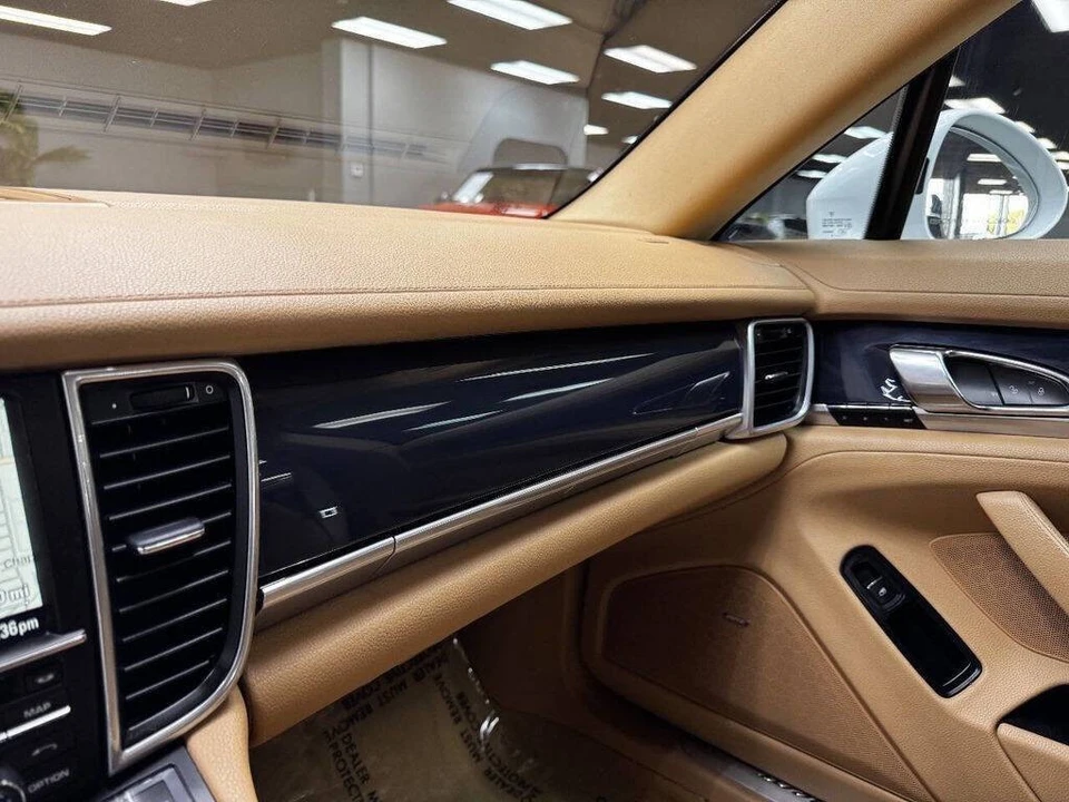 2015 Porsche 970 Panamera - Image 27 of 31