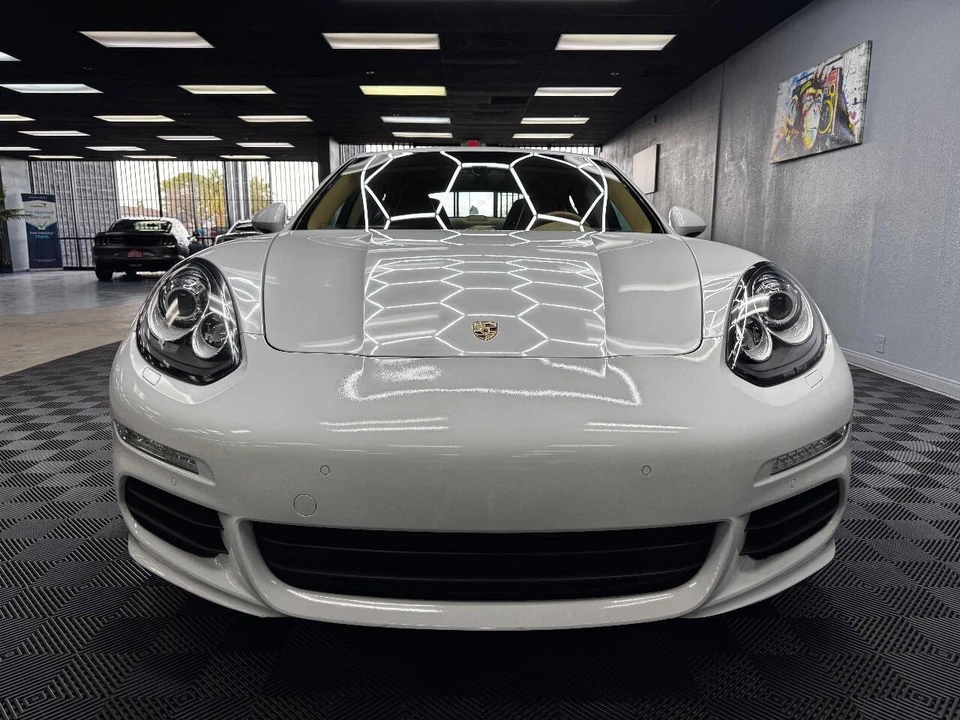 2015 Porsche 970 Panamera - Image 4 of 21