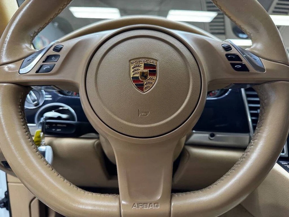 2015 Porsche 970 Panamera - Image 23 of 31
