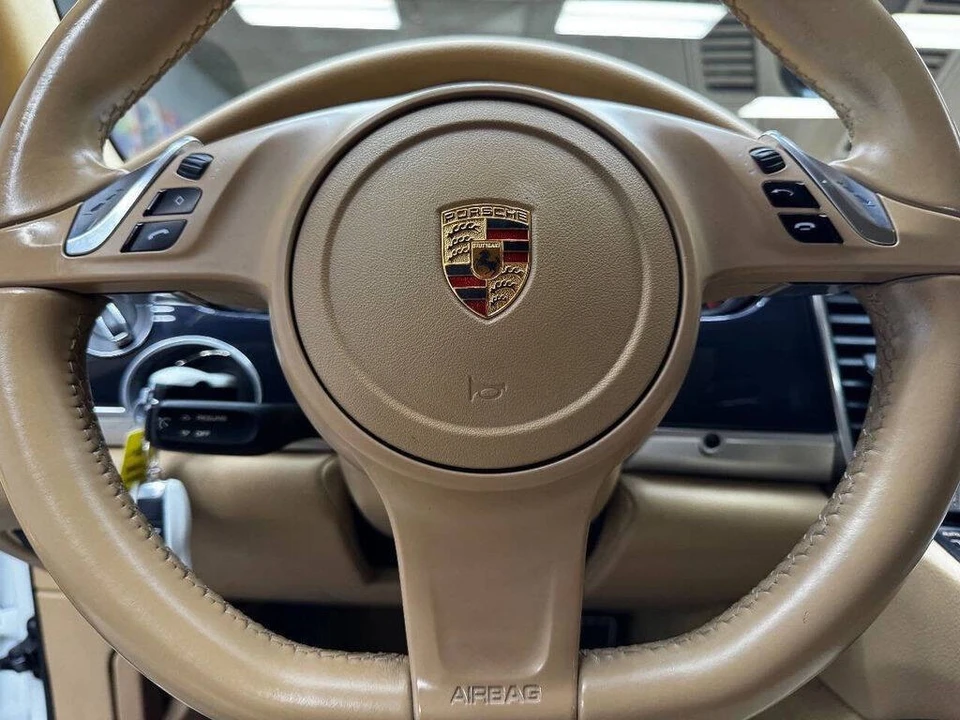 2015 Porsche 970 Panamera - Image 22 of 31
