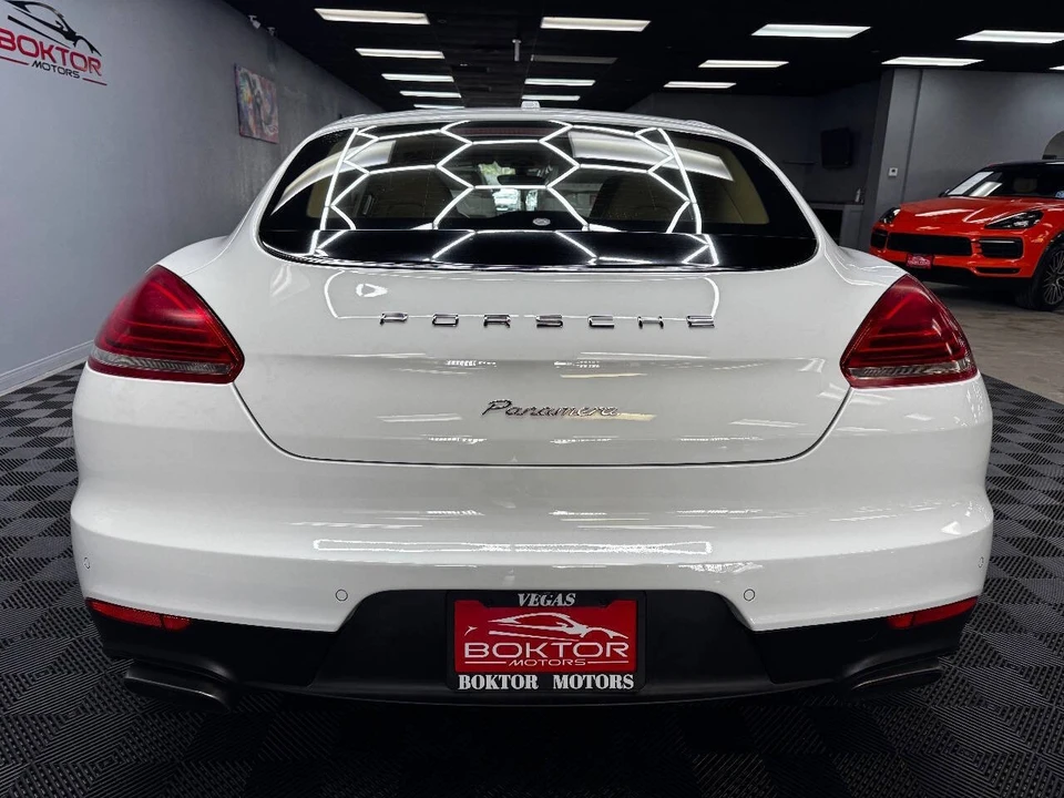 2015 Porsche 970 Panamera 4S - Image 10 of 12