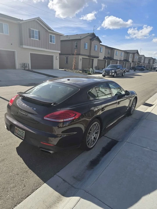 2015 Porsche 970 Panamera - Image 11 of 14