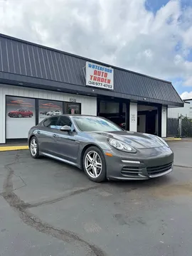 2015 Porsche Panamera 4 Edition Sedan 4D