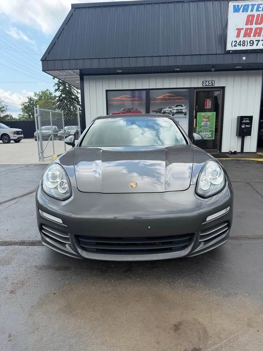2015 Porsche 970 Panamera - Image 8 of 19