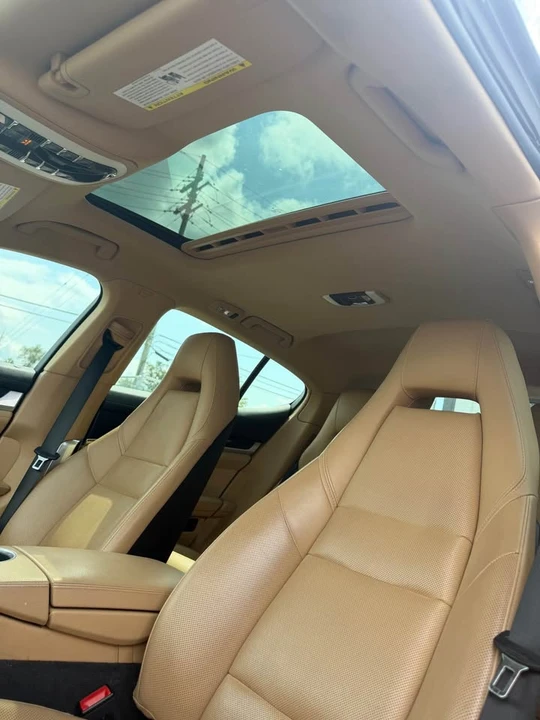 2015 Porsche 970 Panamera - Image 15 of 19