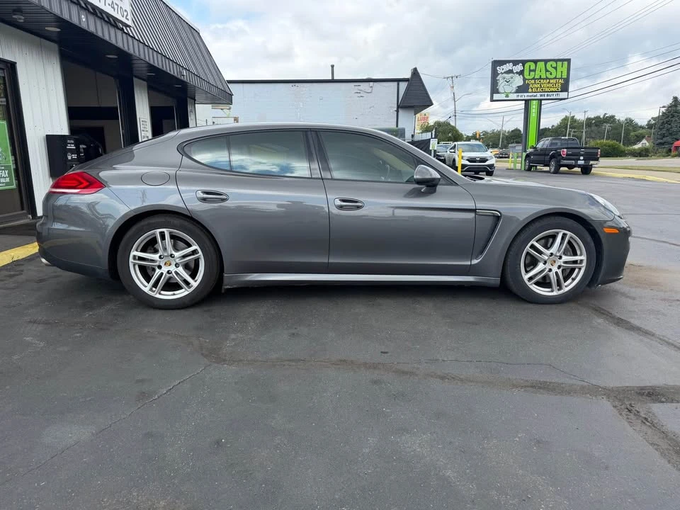 2015 Porsche 970 Panamera - Image 2 of 19