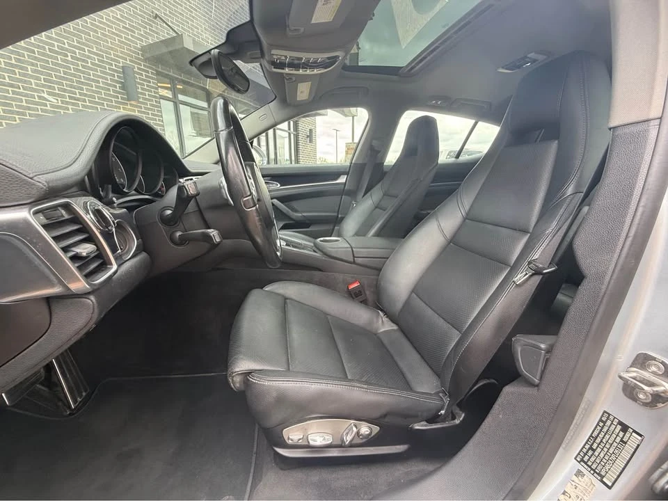 2015 Porsche 970 Panamera - Image 6 of 9