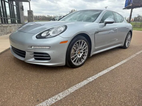 2015 Porsche Panamera 4 Executive Sedan 4D