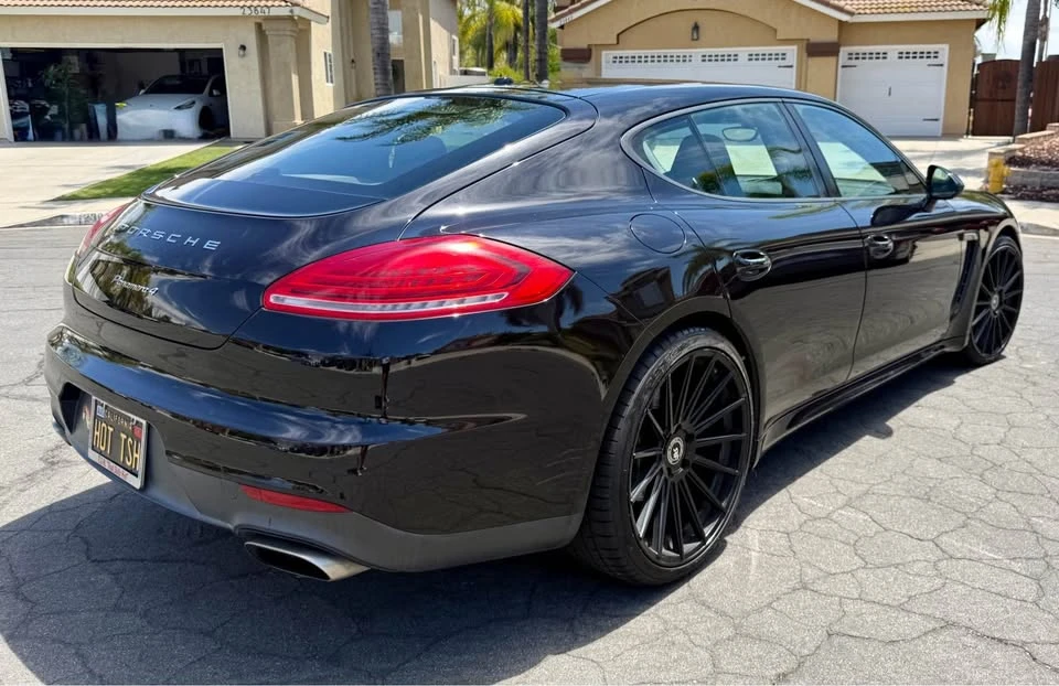 2015 Porsche 970 Panamera - Image 5 of 19