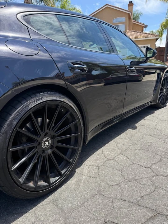 2015 Porsche 970 Panamera - Image 6 of 19