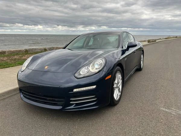 2015 Porsche 970 Panamera - Image 3 of 10