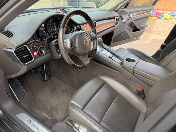 2015 Porsche 970 Panamera - Image 9 of 21