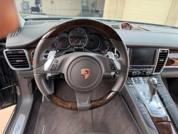 2015 Porsche 970 Panamera - Image 10 of 21