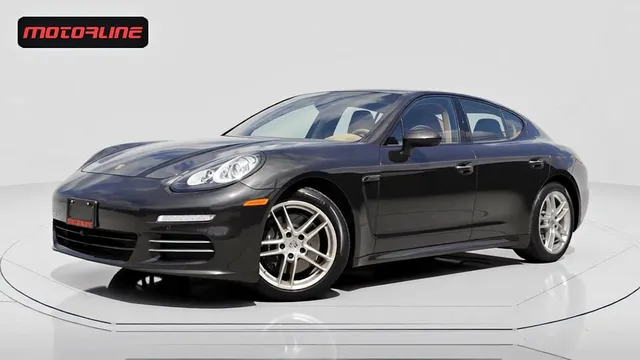 2015 Porsche Panamera 4