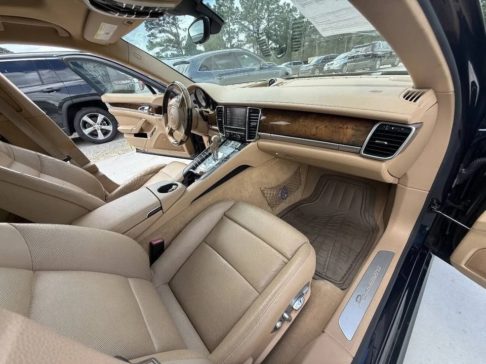 2015 Porsche 970 Panamera - Image 17 of 17