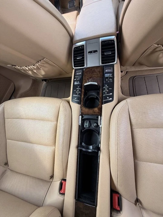 2015 Porsche 970 Panamera - Image 15 of 17