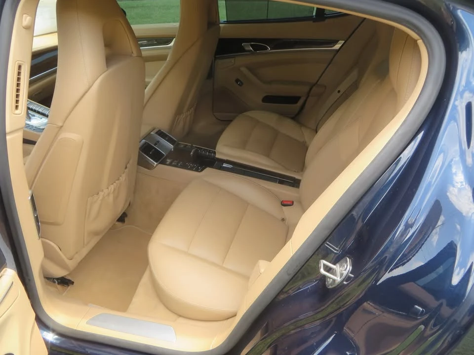 2015 Porsche 970 Panamera - Image 18 of 20