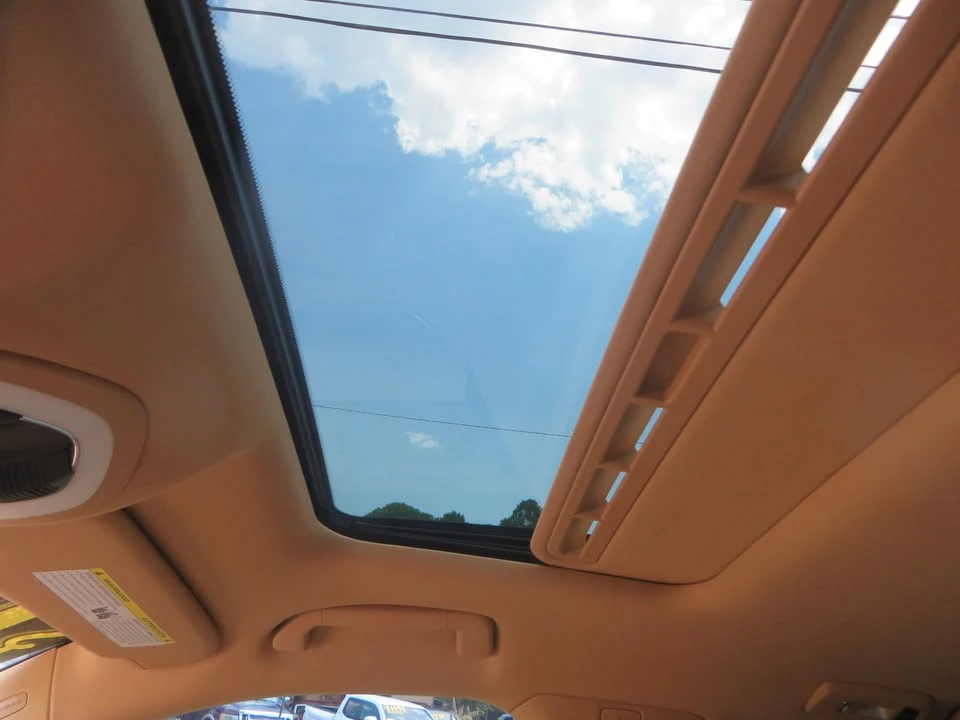 2015 Porsche 970 Panamera - Image 15 of 20