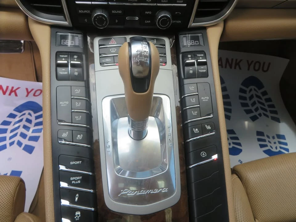 2015 Porsche 970 Panamera - Image 13 of 20