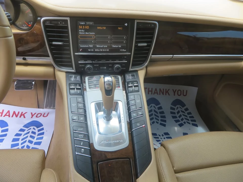 2015 Porsche 970 Panamera - Image 12 of 20
