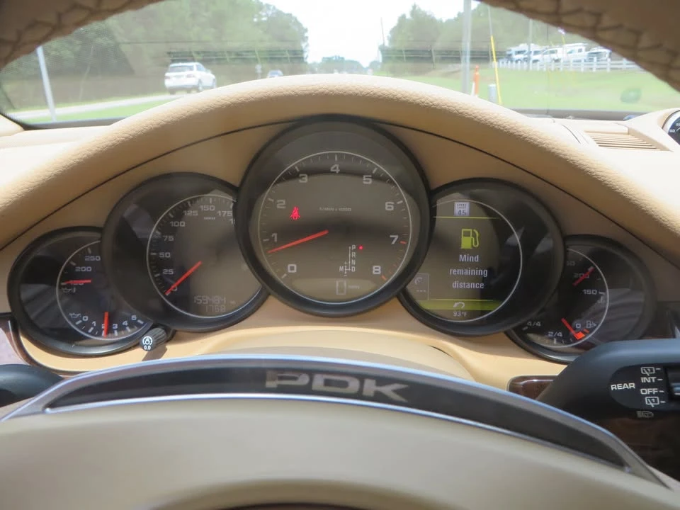 2015 Porsche 970 Panamera - Image 10 of 20