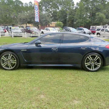 2015 Porsche Panamera 4