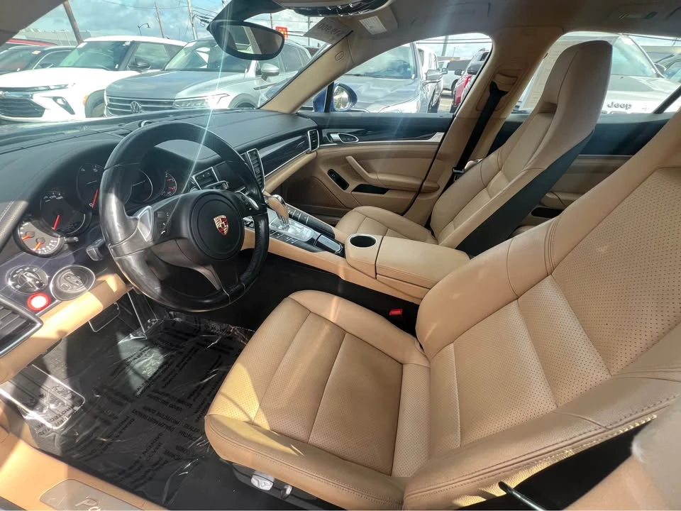 2015 Porsche 970 Panamera - Image 9 of 17
