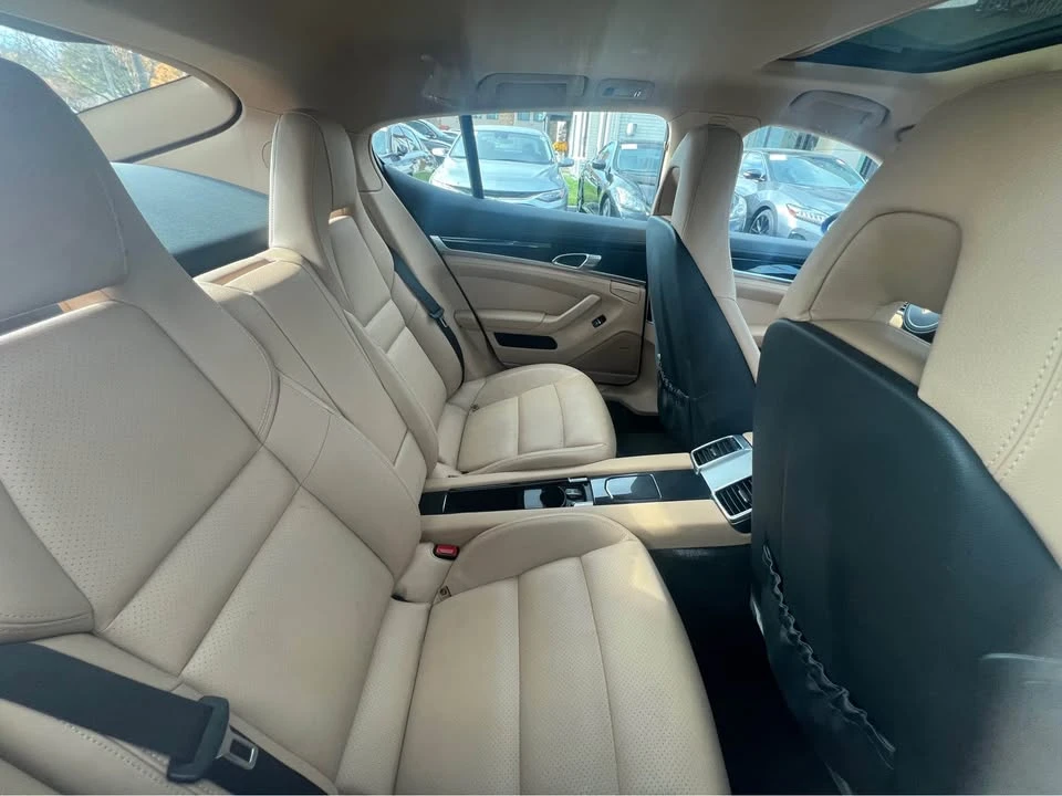 2015 Porsche 970 Panamera - Image 7 of 17