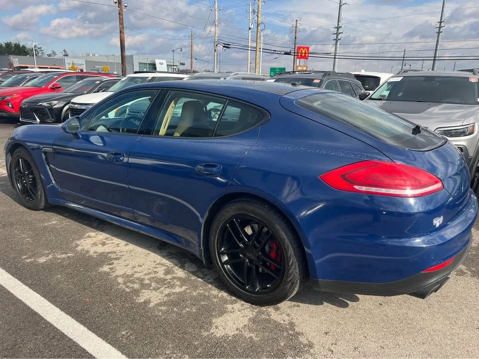 2015 Porsche 970 Panamera - Image 15 of 17
